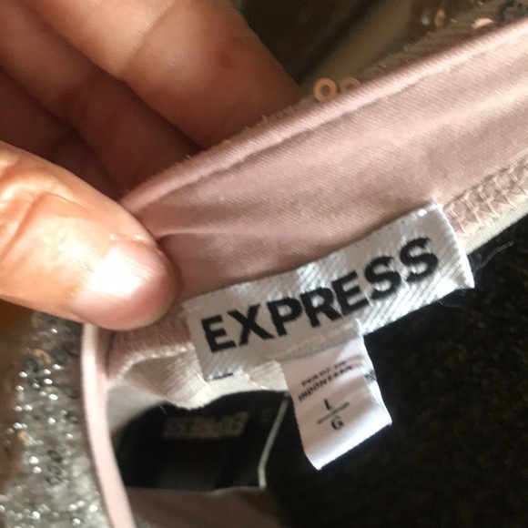 Dress - Picture 4 of 9